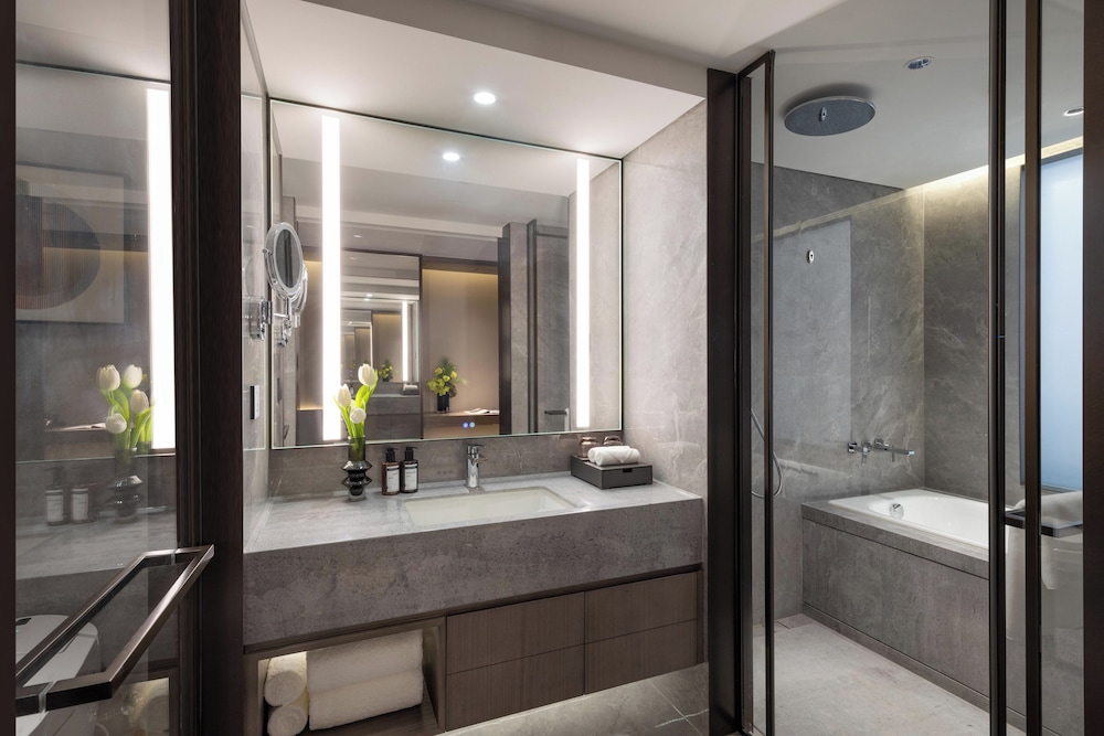 Grand Madison Shenzhen Longhua Yujing 29/30