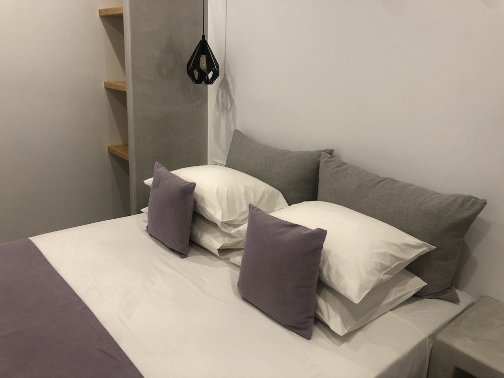 Dragonfly Villas 10/50