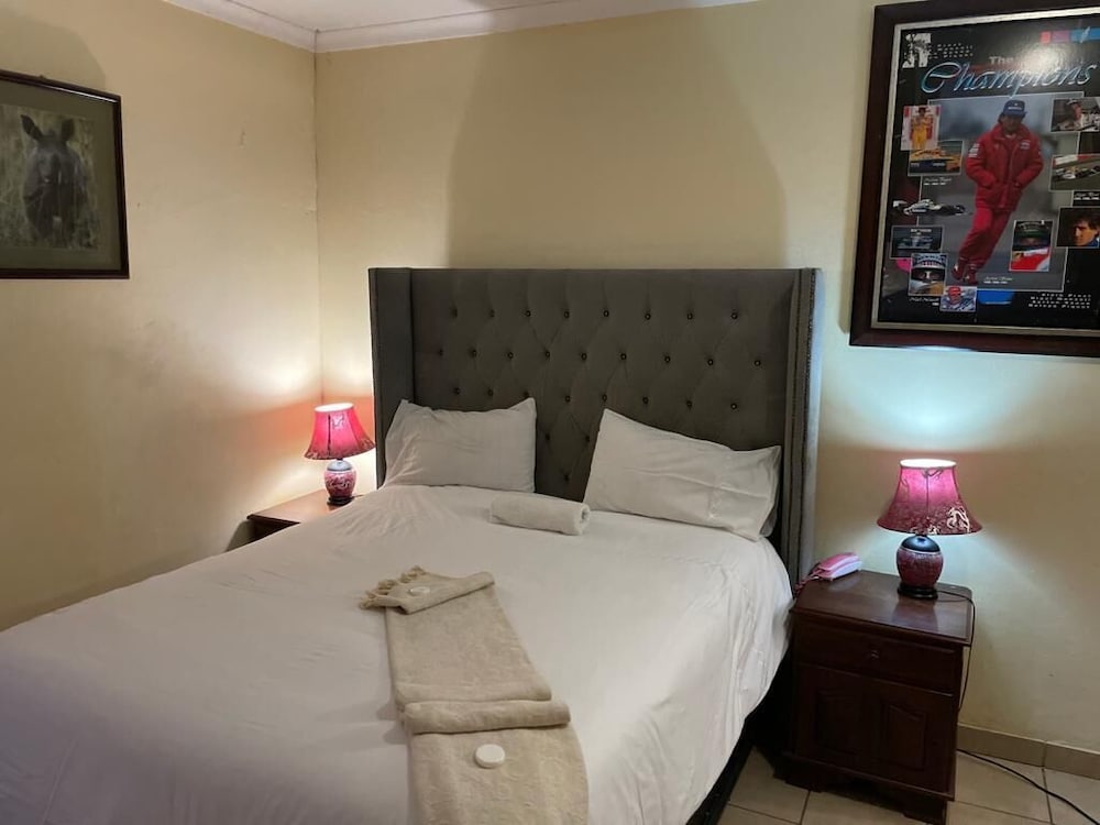 Pale Bohemia B&B 9/35