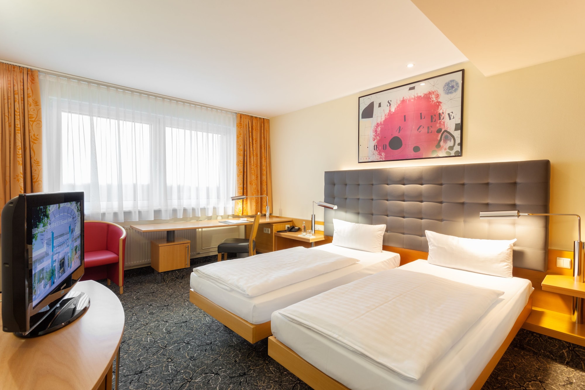 SUPERIOR, TWIN BEDS
