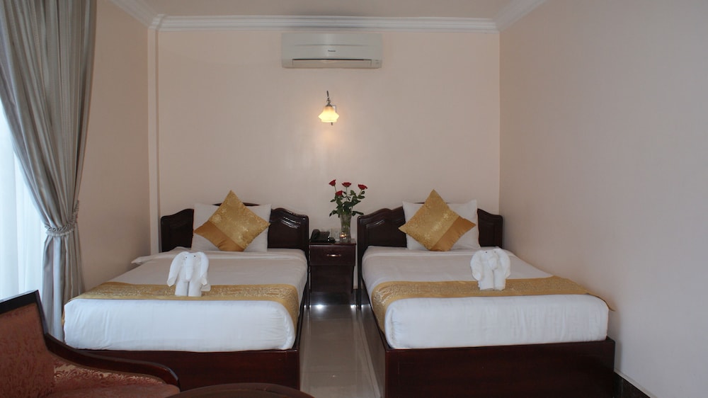 Rain Rock Hotel 17/46