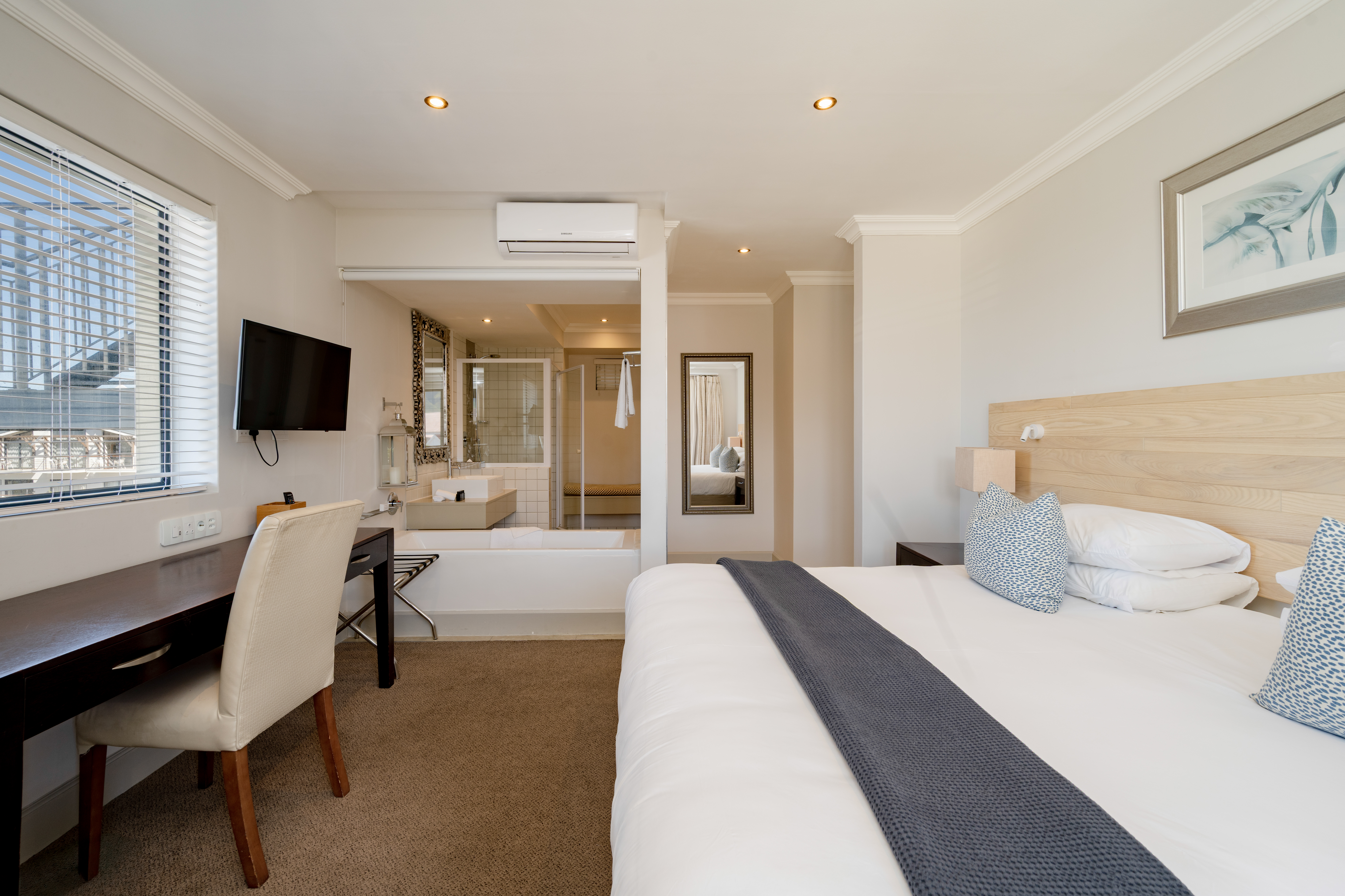 2 Bedrooms, Connecting, Bay Residence