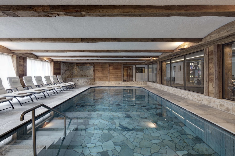 Hotel Tyrol 34/66