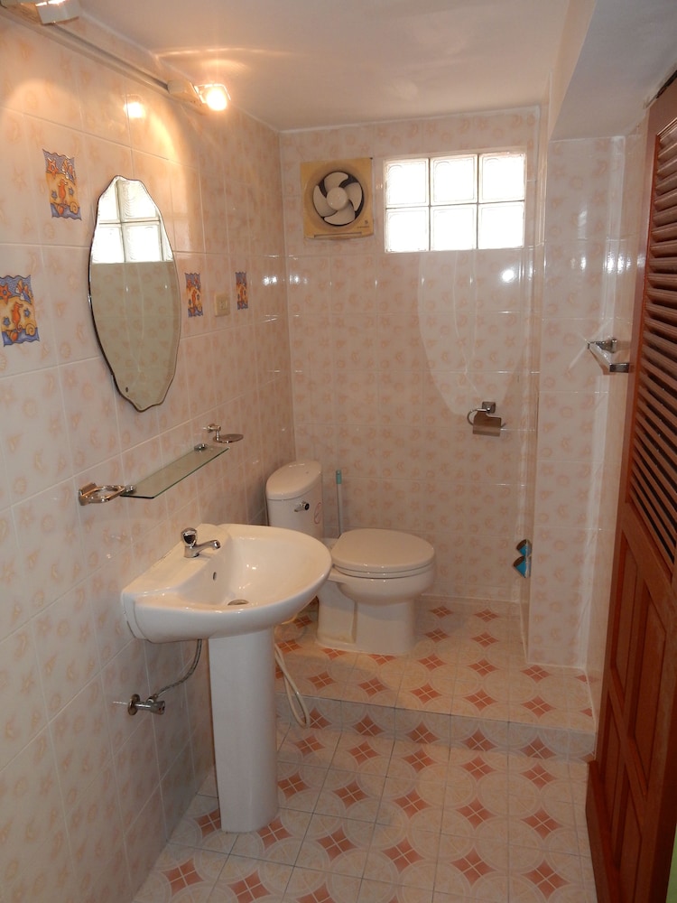 Chez Charly Bungalow 13/63