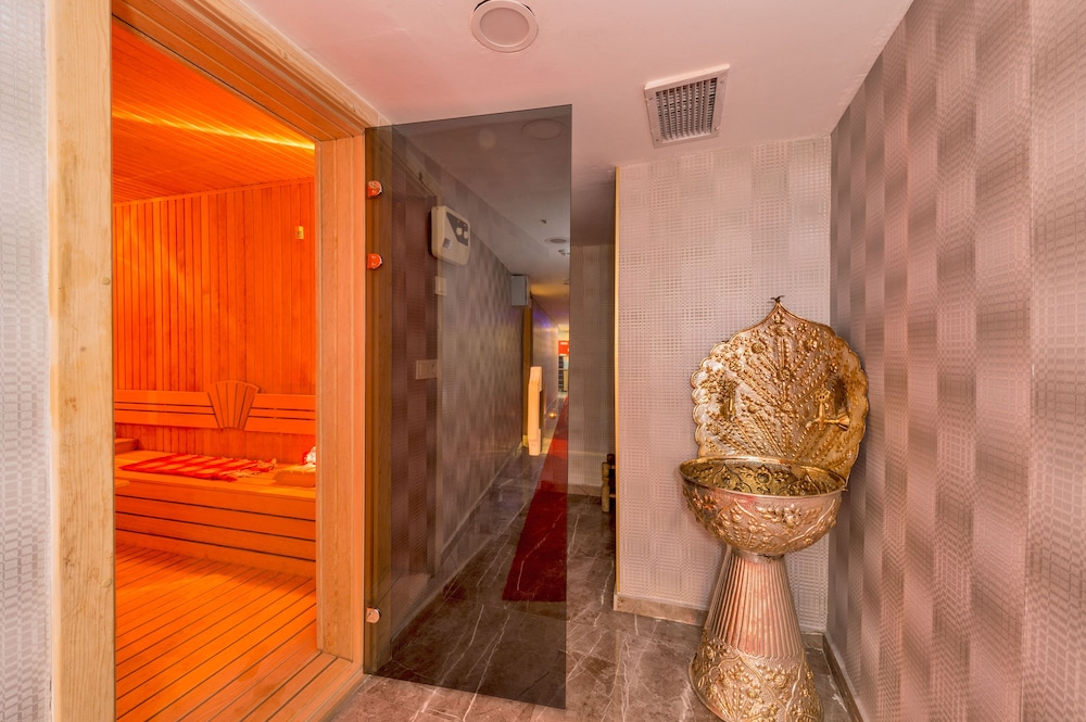 Grand Pamir Hotel photo4
