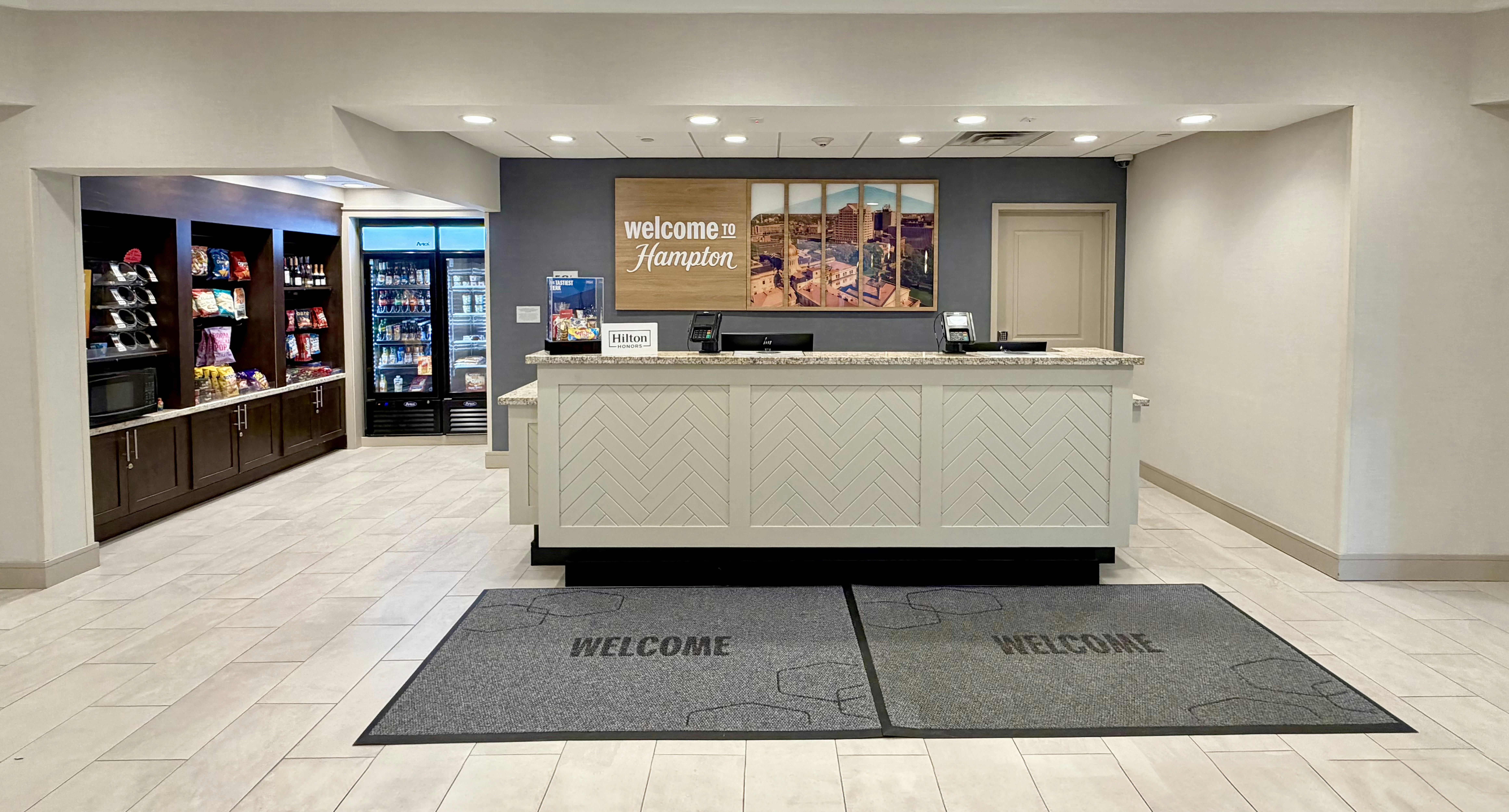 Hampton Inn And Suites Robbinsville 5/57