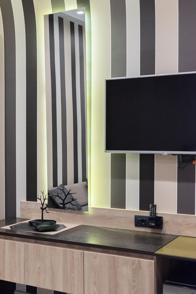 Neapolis Lifestyle 48/59