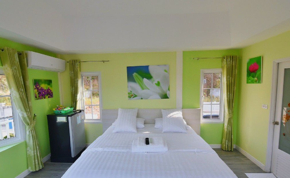 Bunny Hill Resort 18/50