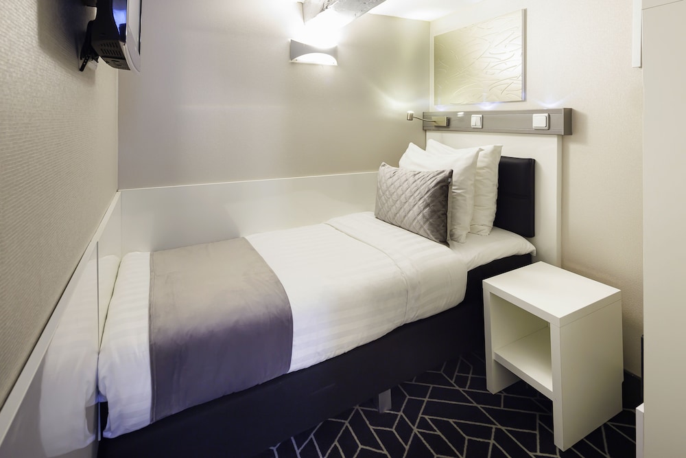 Hotel CC 28/50