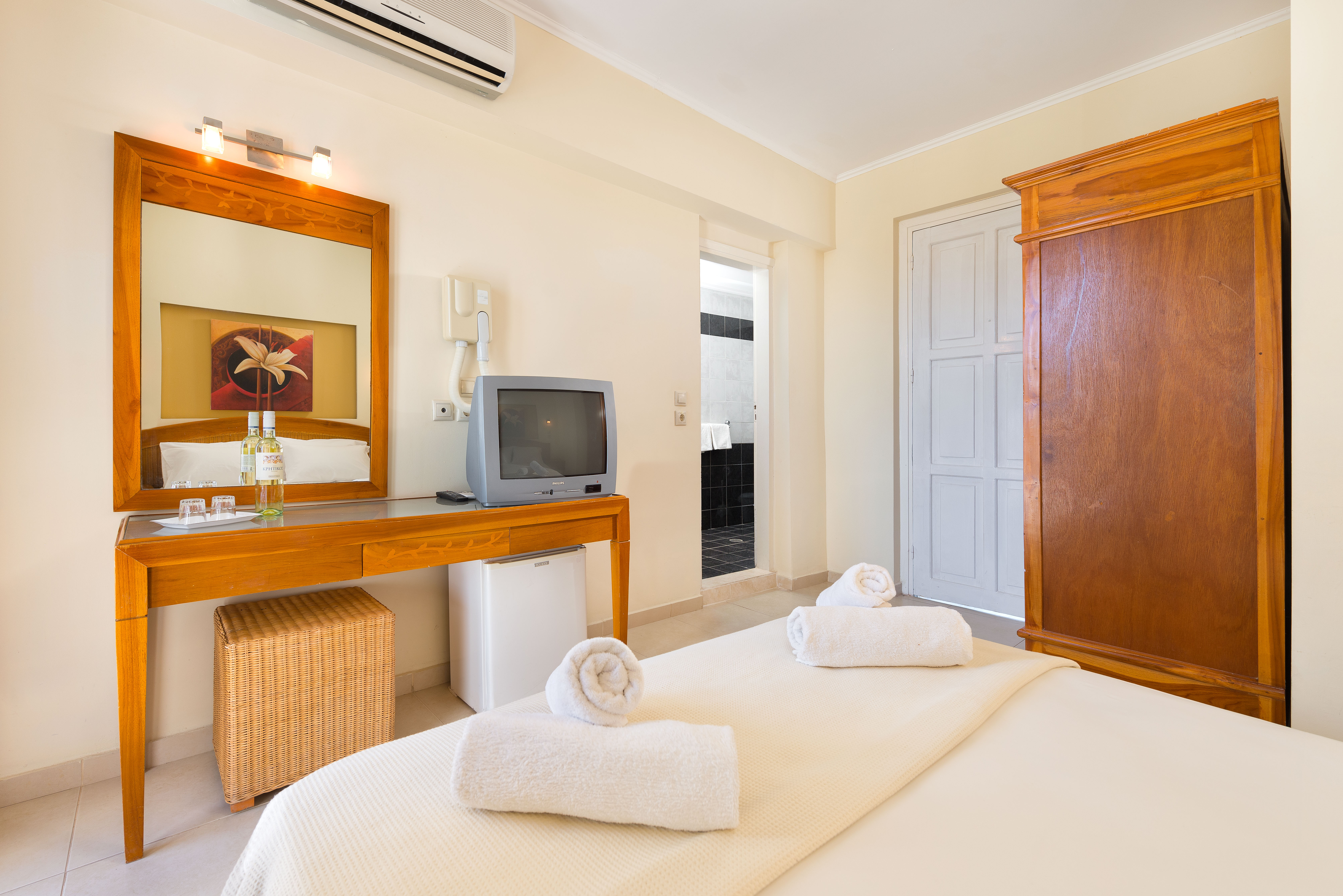 Sun Beach Lindos Hotel 7/50