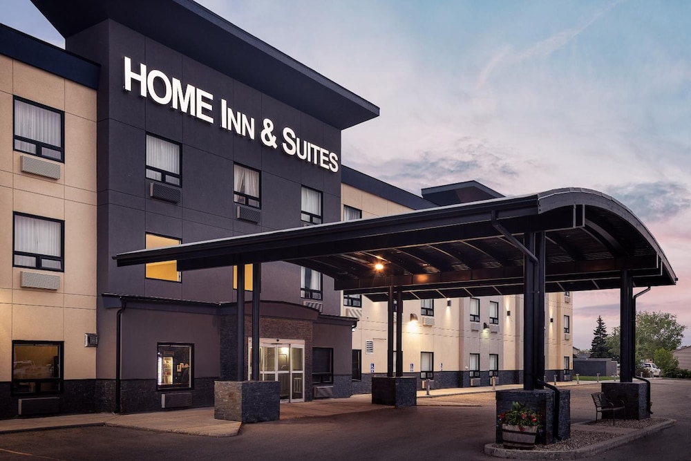 Home Inn Suites Yorkton 64/65