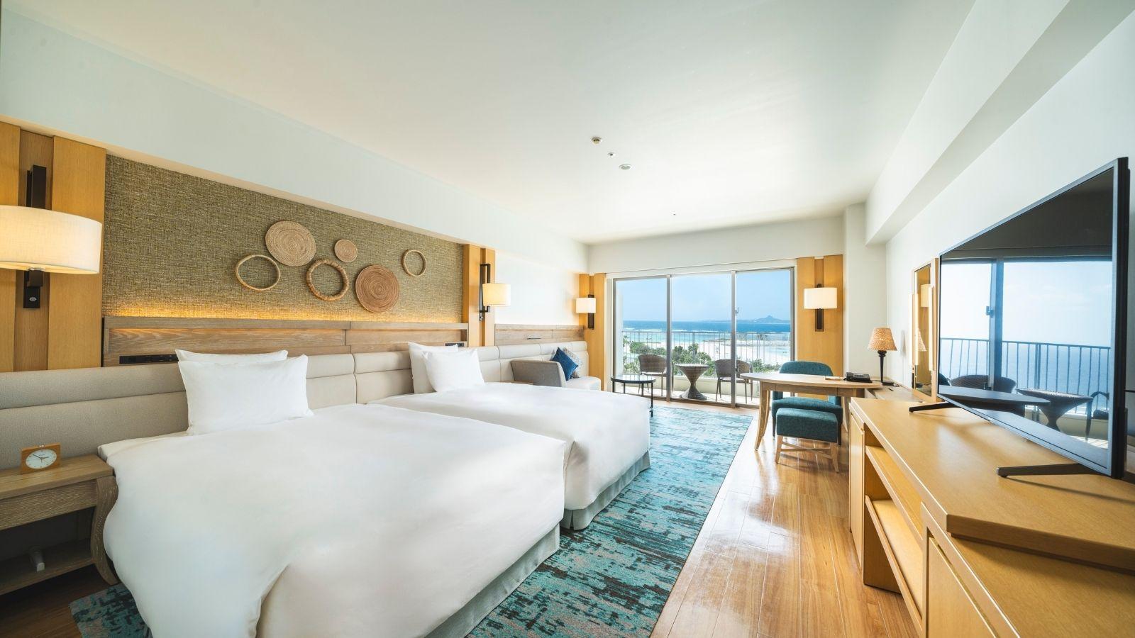 Premium, Twin Beds, Ocean Wing, Top Floor