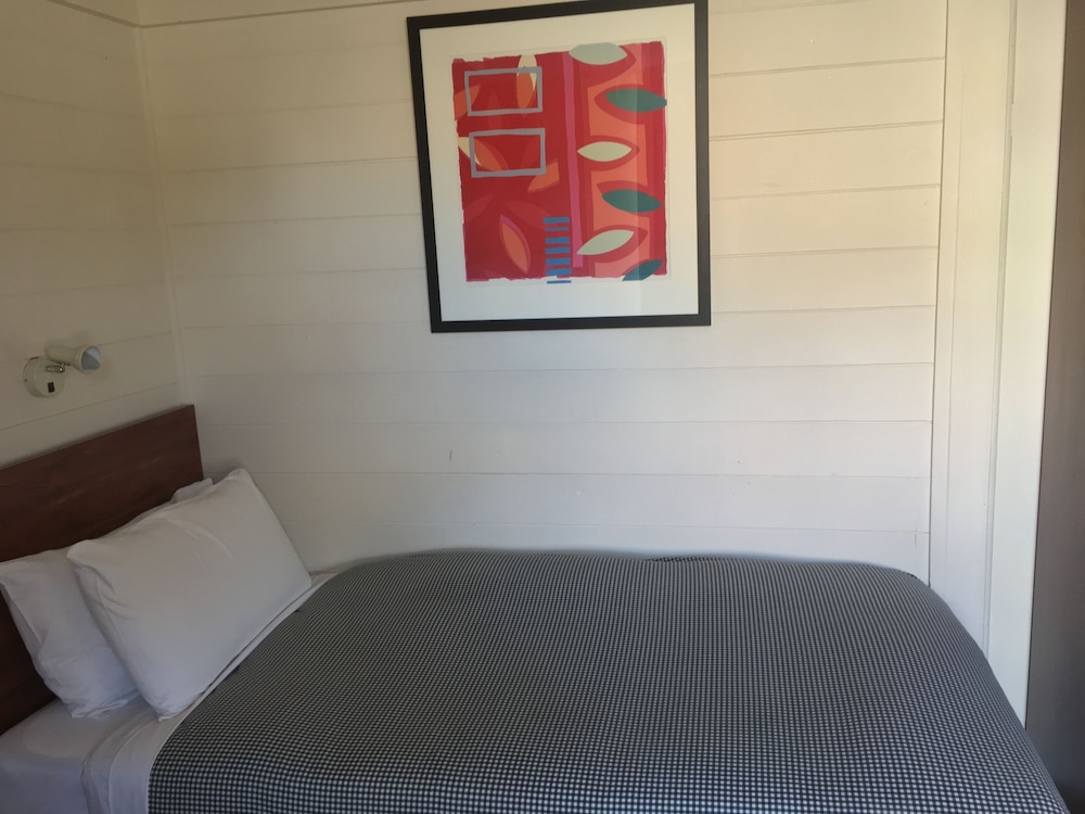 The Denman Hotel 29/48