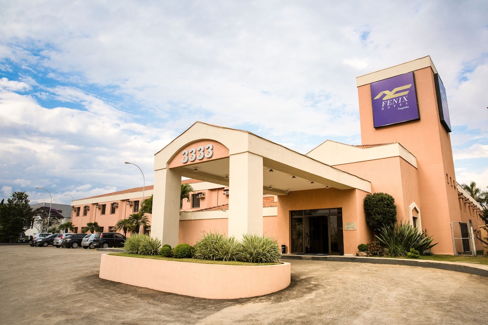 Fenix Hotel Varginha 3/52