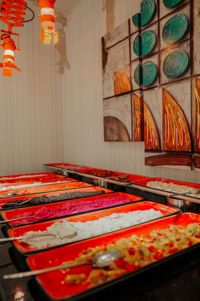 Vespia Hotel 5/70