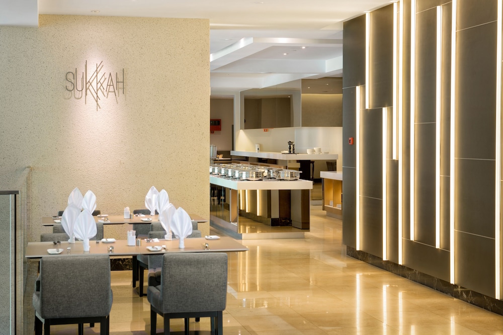 Olive Tree Hotel 52/63