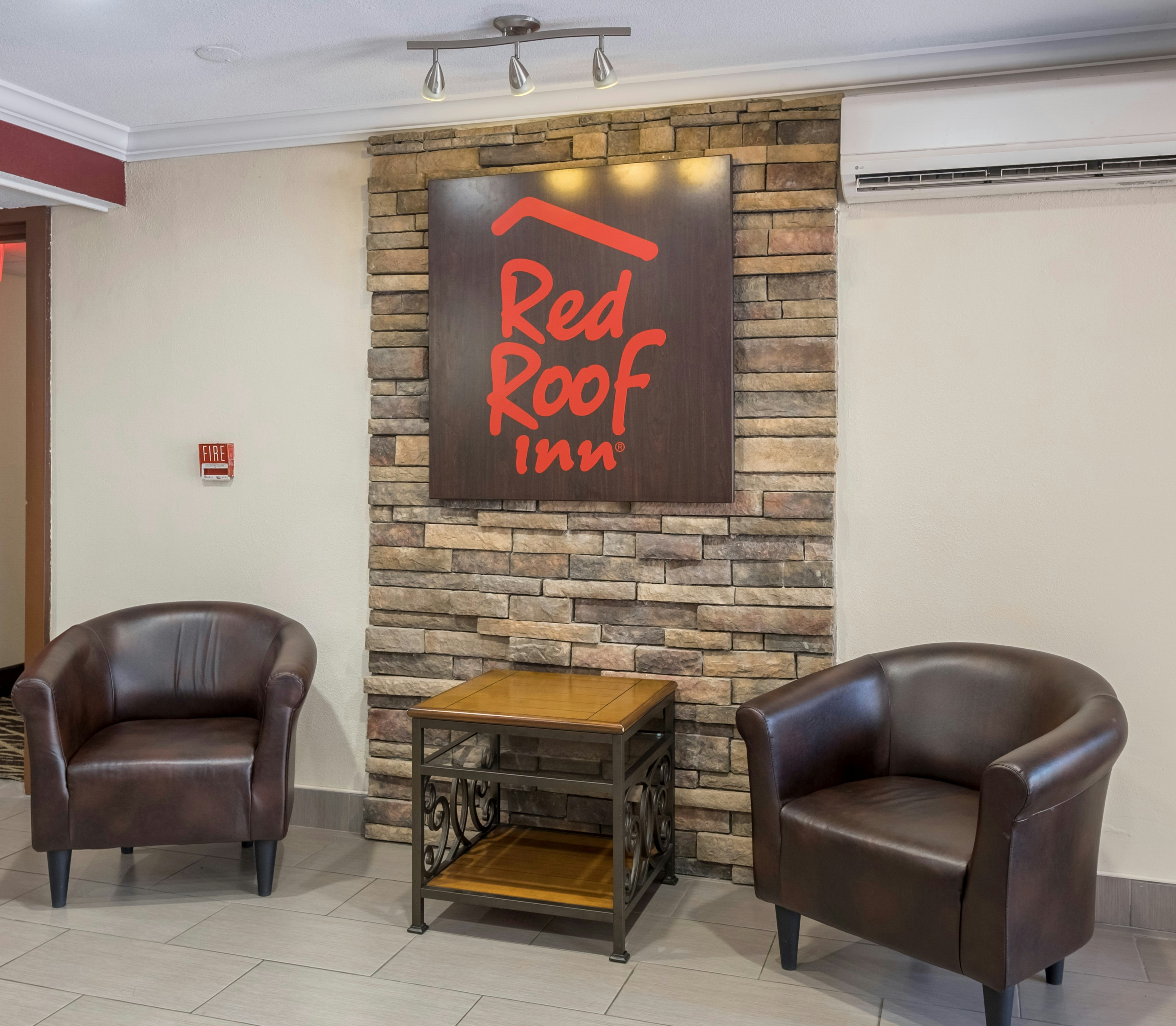 Red Roof Inn Binghamton North 34/58
