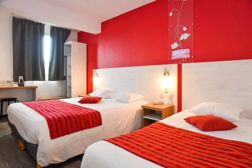 Brit Hotel Confort Saint-Lo 13/50