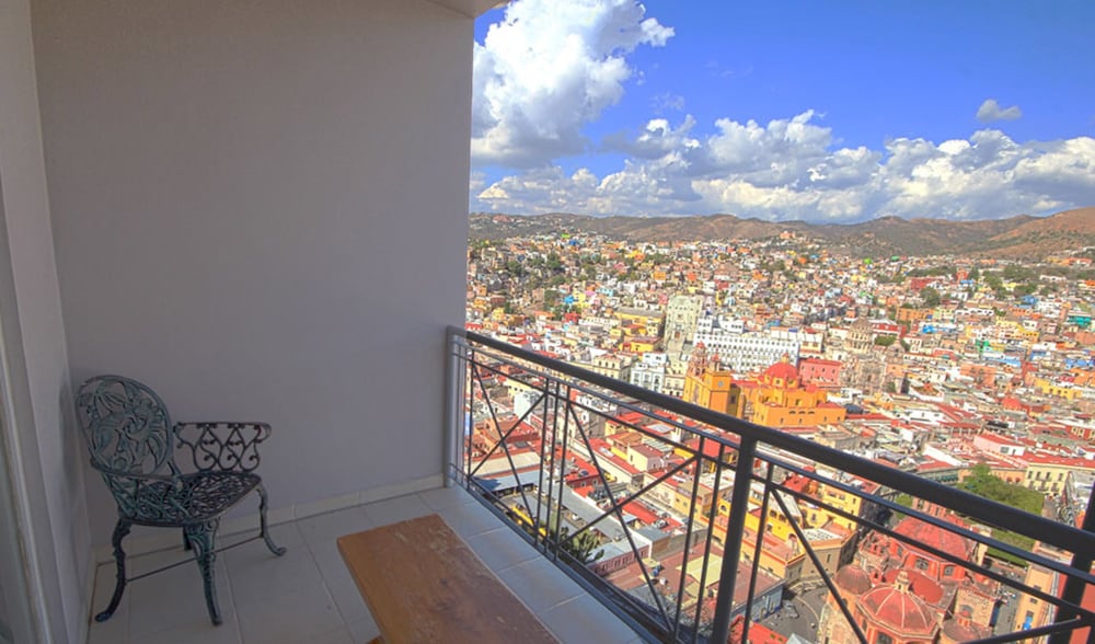 Balcon Del Cielo 44/53