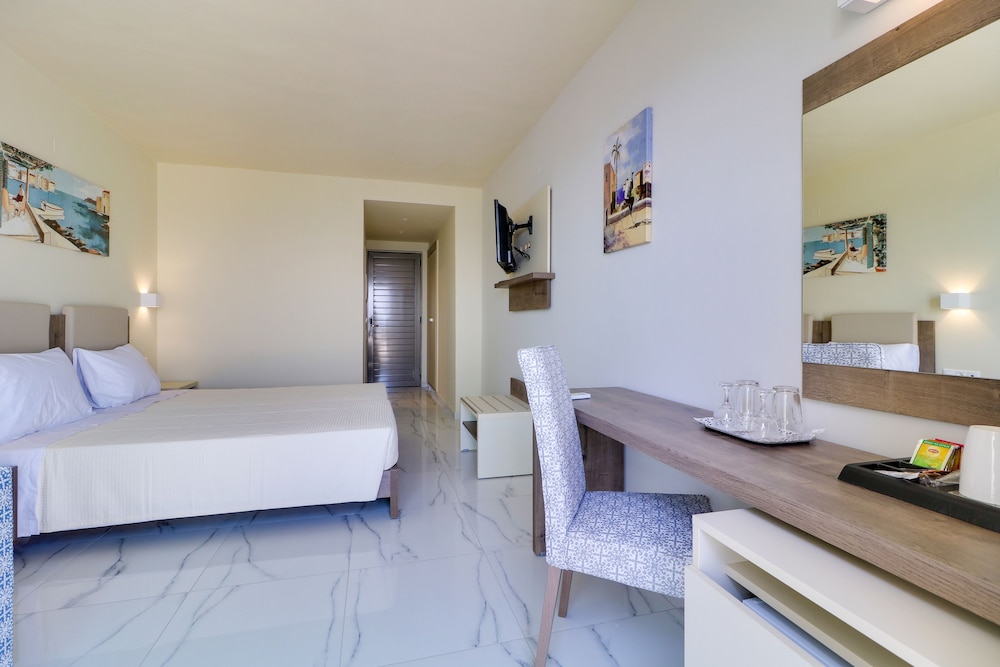 Harmony Rethymno Beach Hotel 6/43