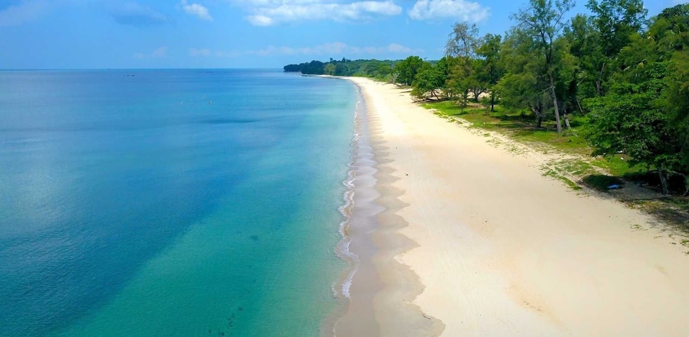 Cassia Bintan 63/71