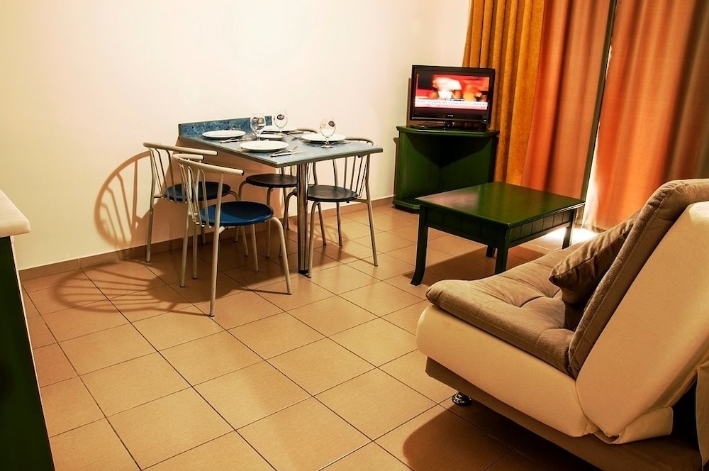 SUNWAY APART HOTEL 32/61