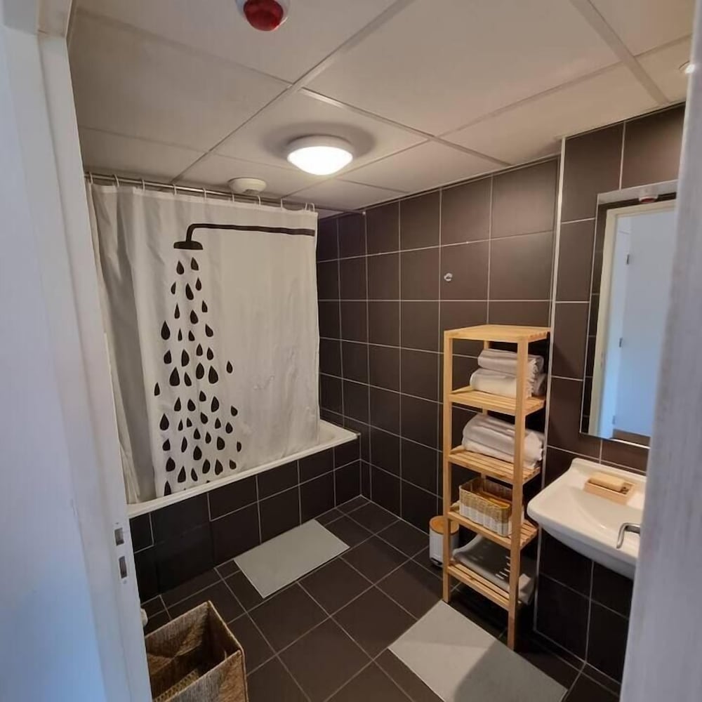 Auberge de Jeunesse Paris Yves Robert 23/50