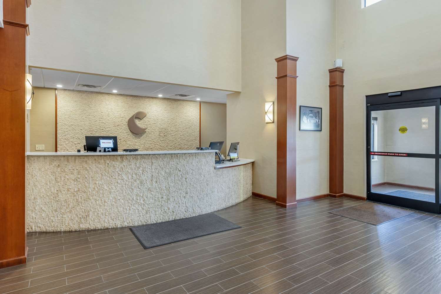 Comfort Suites West Indianapolis - Brownsburg 2/30