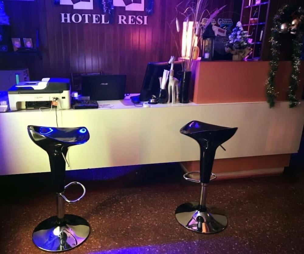 Hotel Resi San Bernardo 27/65