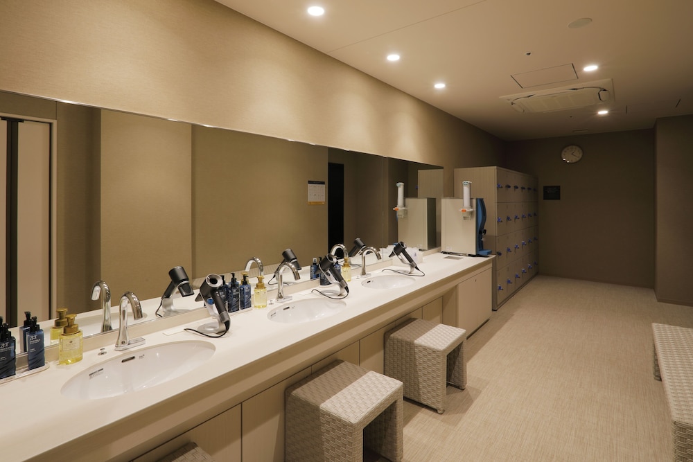 JR Inn Sapporo N2 42/44