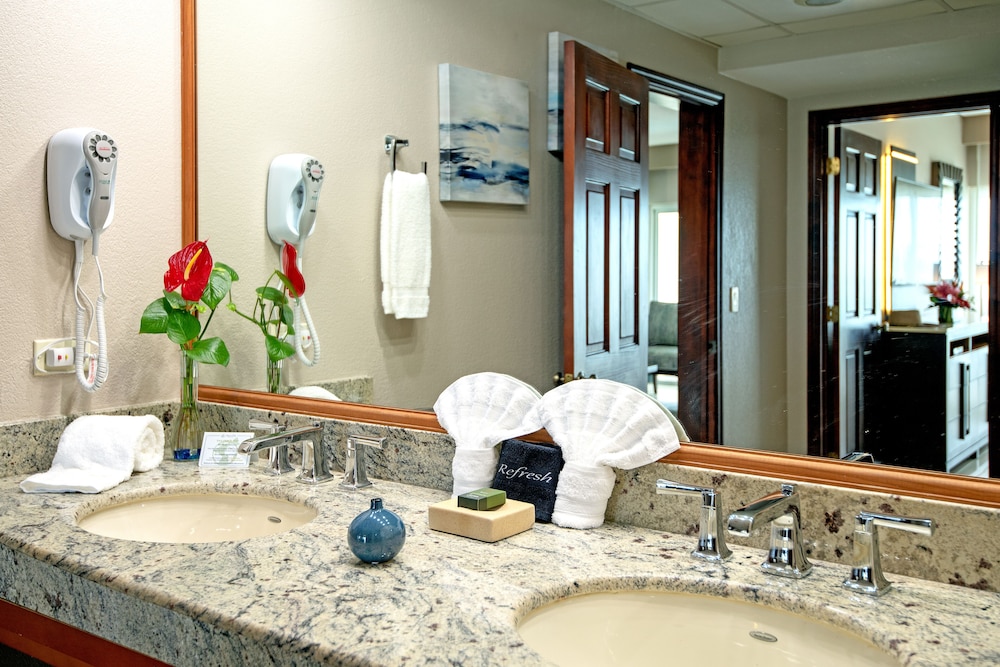 The Villas at Simpson Bay Beach Resort 95/95