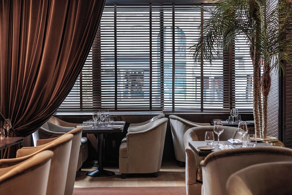 Hyatt Paris Madeleine 34/72
