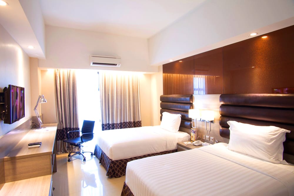 Prime Asia Hotel 13/50