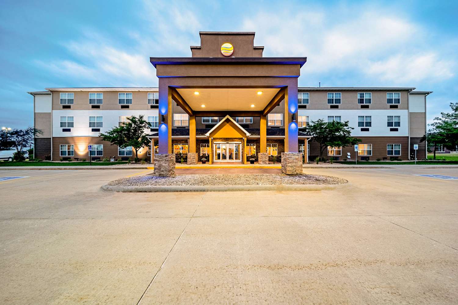 Comfort Inn & Suites Independence 12/13