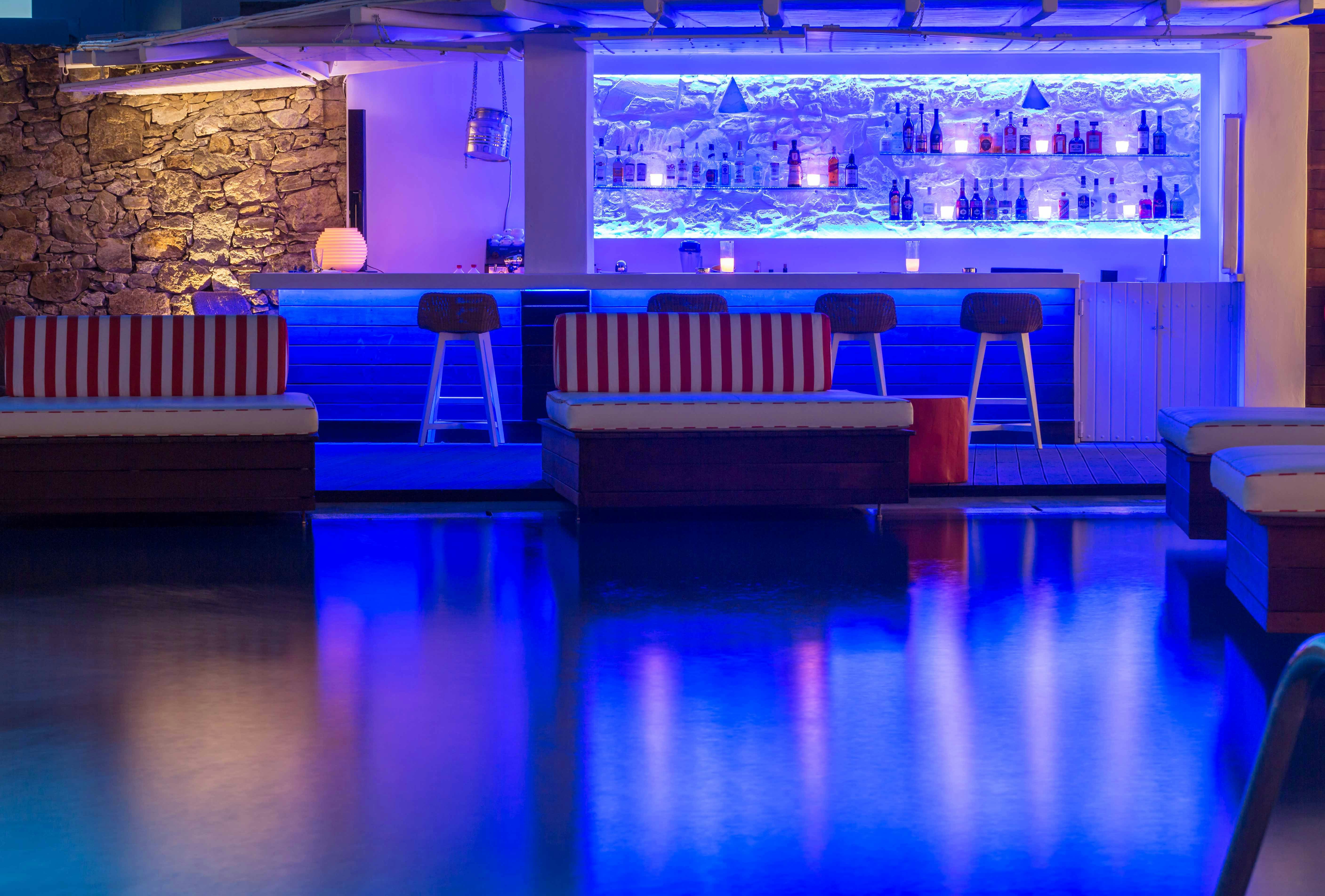 Archipelagos Hotel 26/43