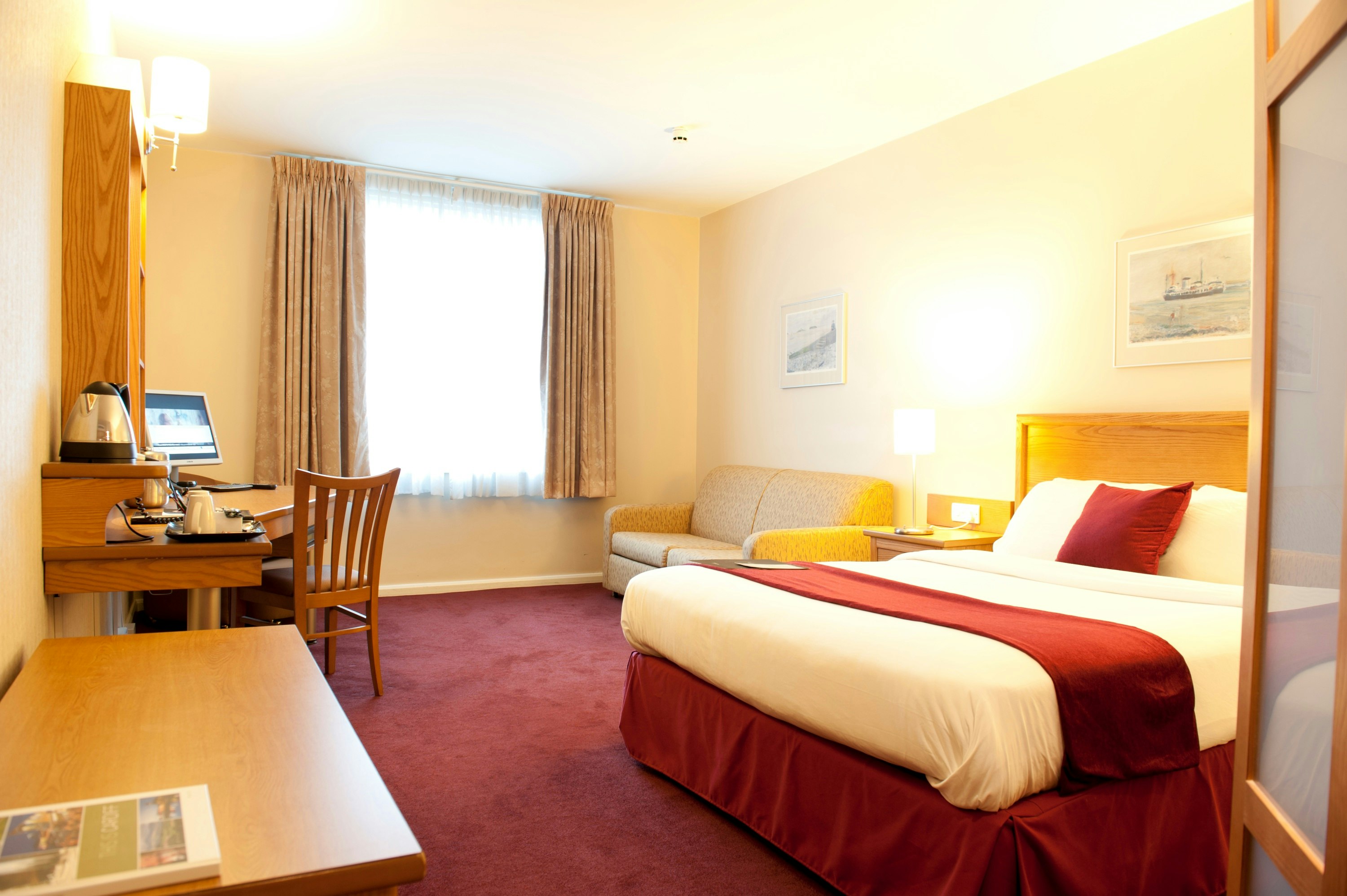 Future Inns Cardiff Bay 7/41