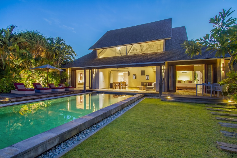 Space Villas Bali 3/57