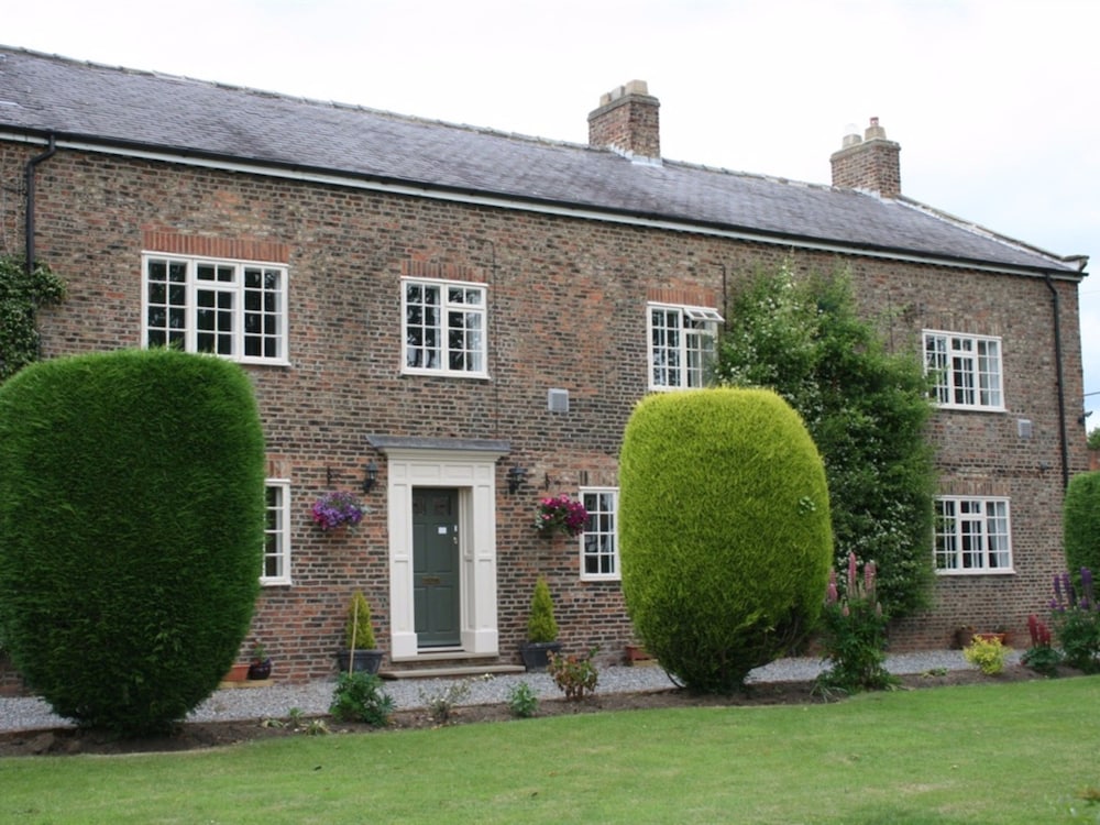 Manor Guest House 39/50