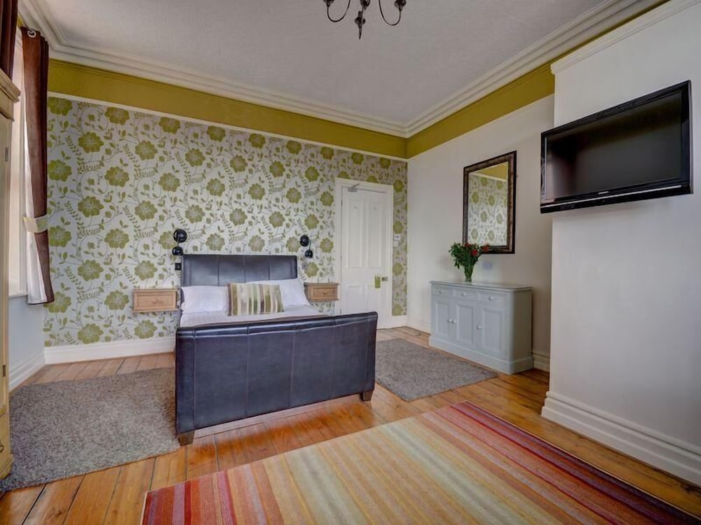 Elford House 2/28