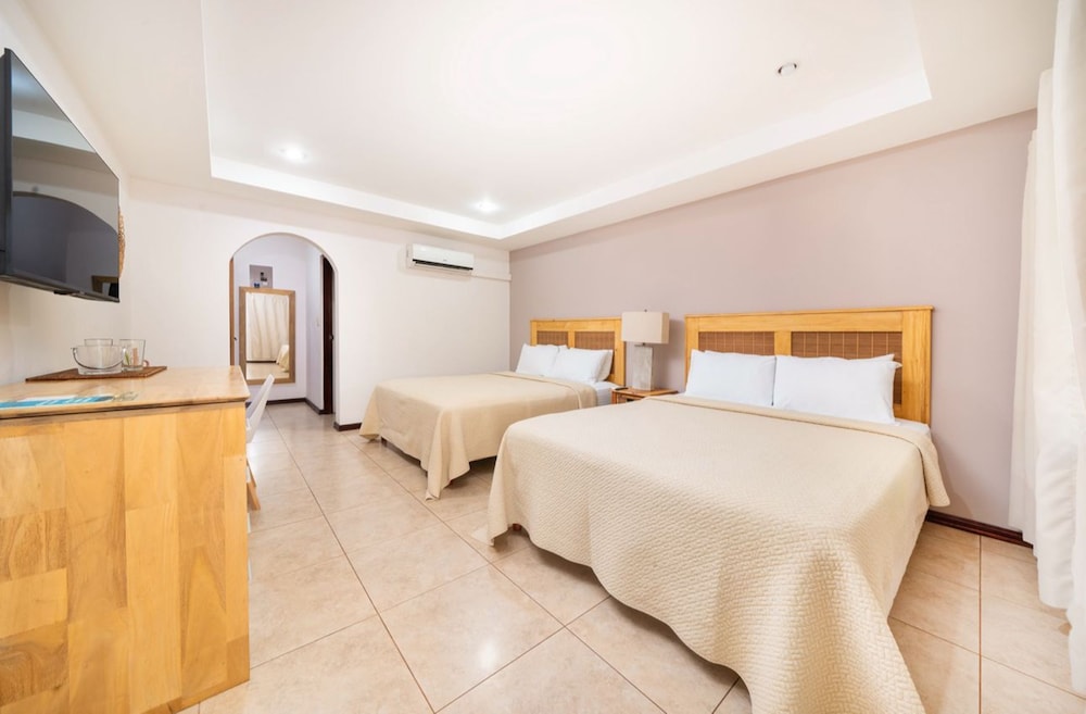Hotel Arco Iris 25/70