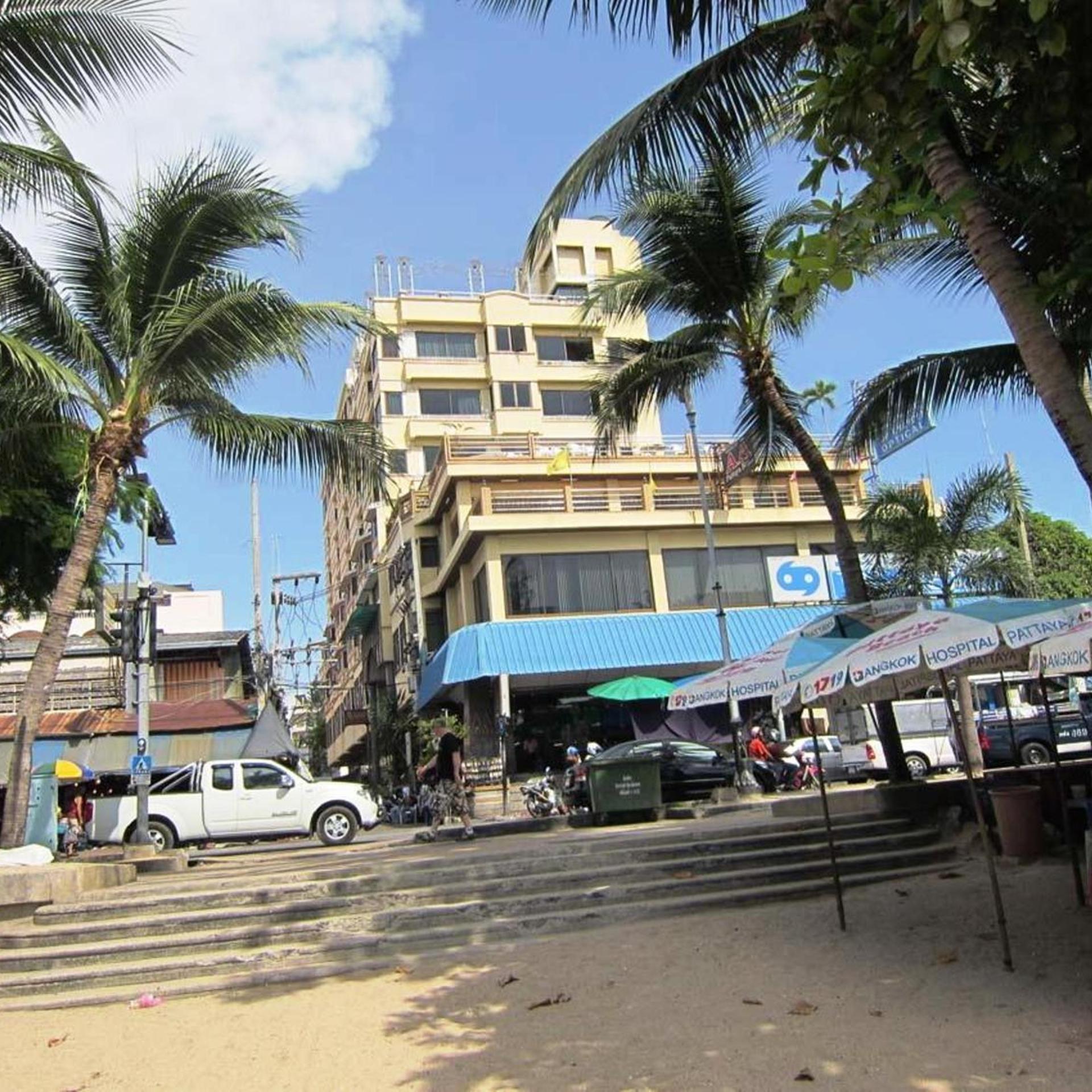 AA Hotel Pattaya 35/42