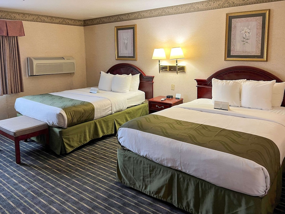 SureStay by Best Western Sunnyvale Silicon Valley 4/17