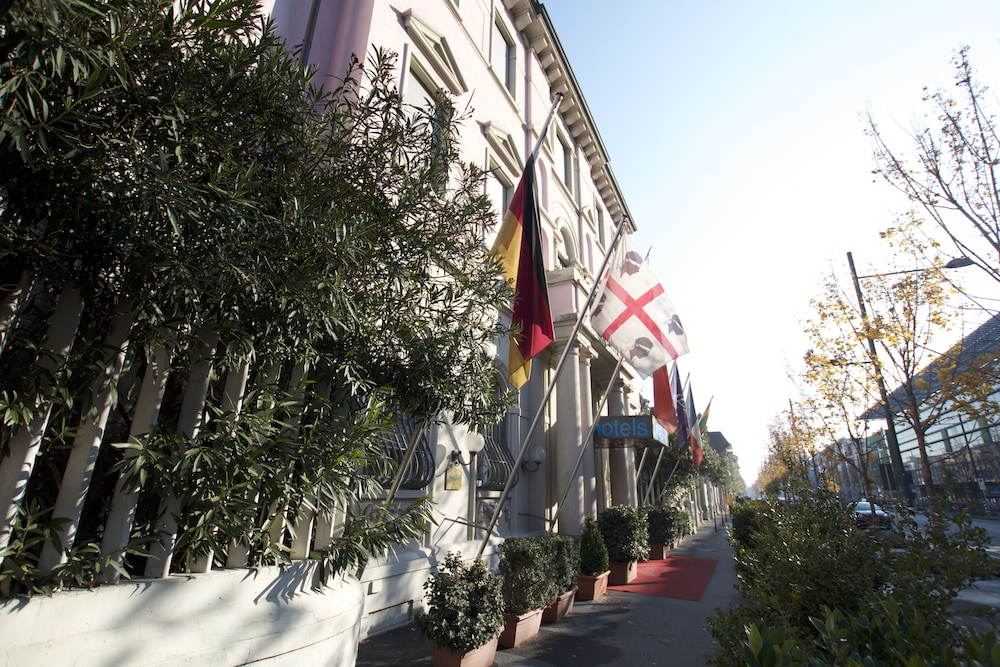 Mokinba Hotel Montebianco 66/71