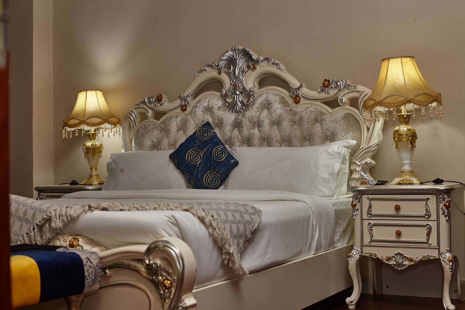 Best Western Plus Paramount Hotel 24/44