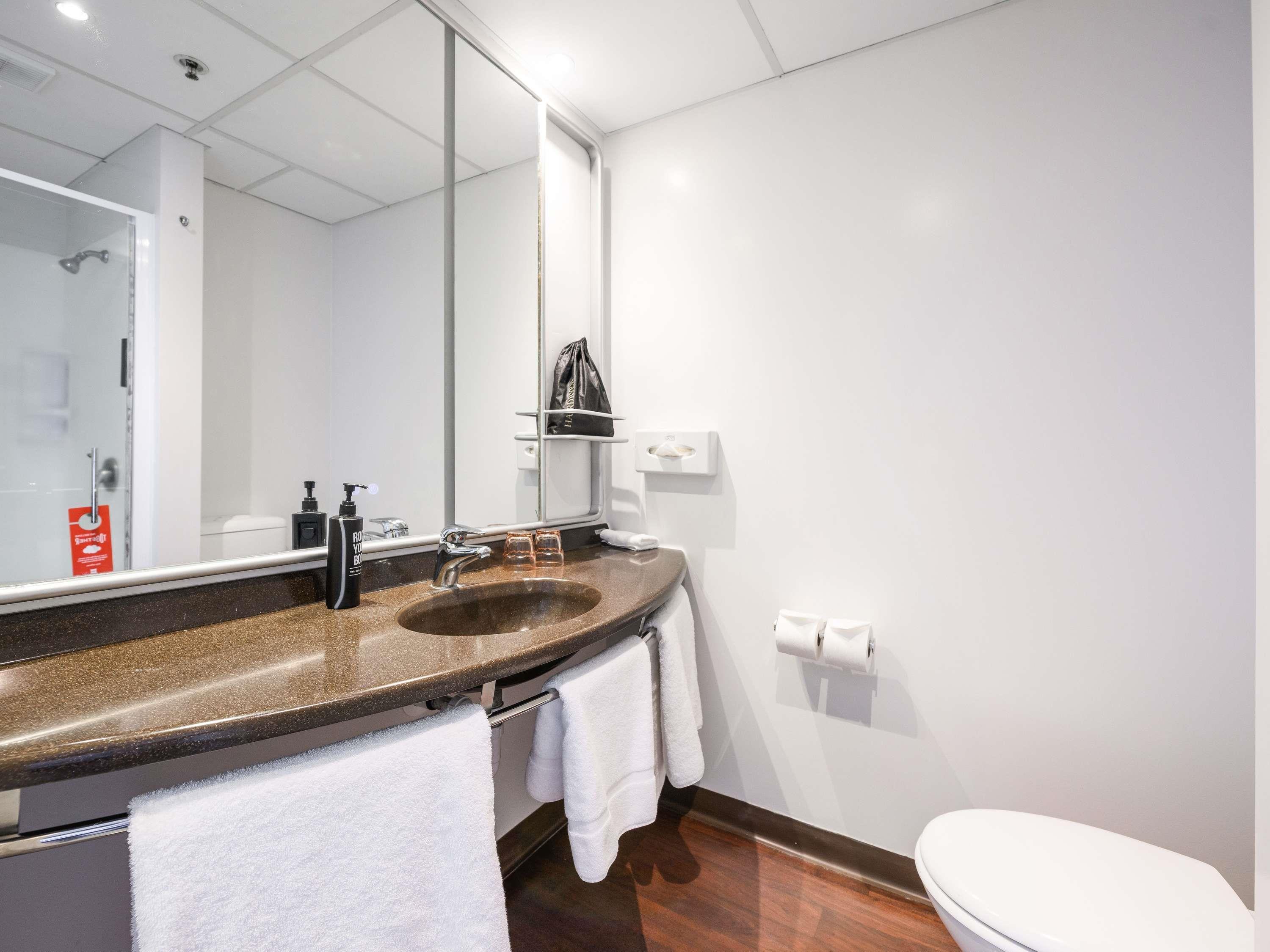 غرفة بسرير مزدوج بإطلالة على المدينة، IBIS ROTORUA 5/5