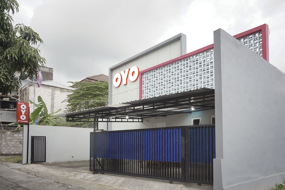 OYO 90033 DeHome Family 2/31