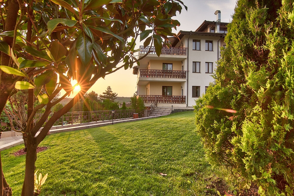 Pak Hotel Arbanassi 10/16