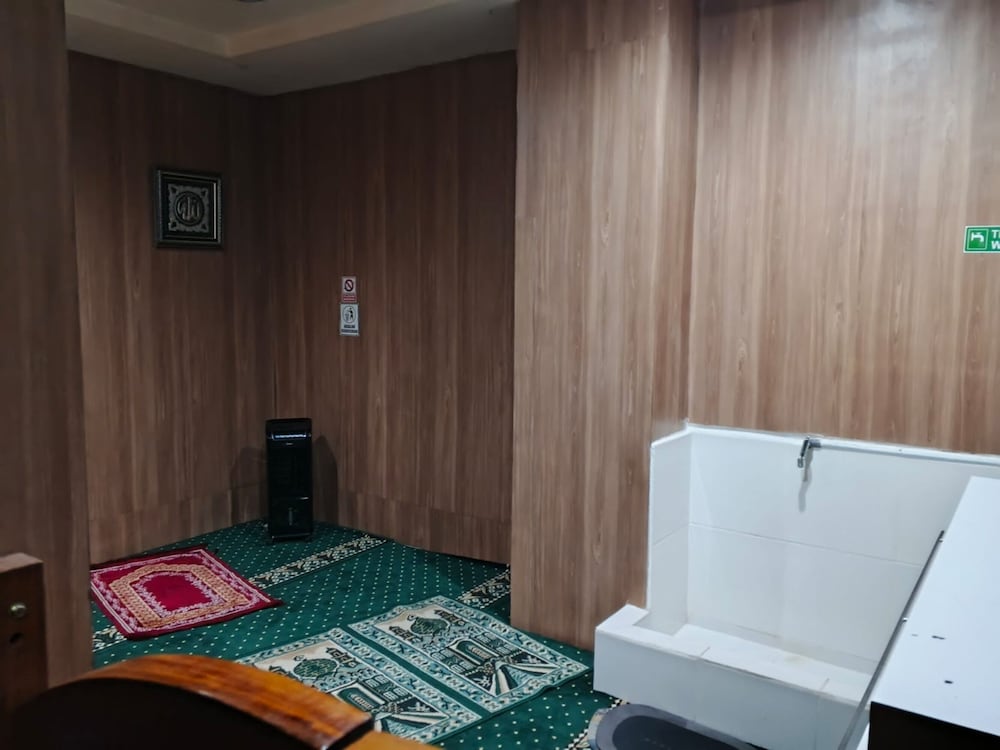 Grand Batik Inn 41/52