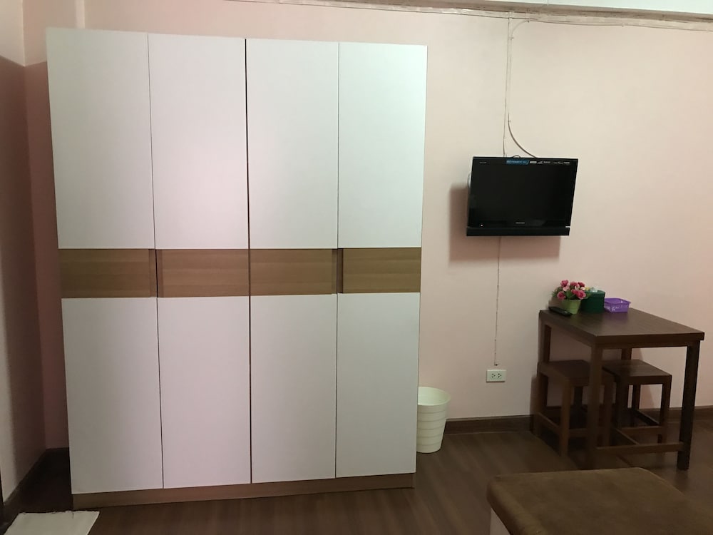 Ponlaan Apartment 26/29