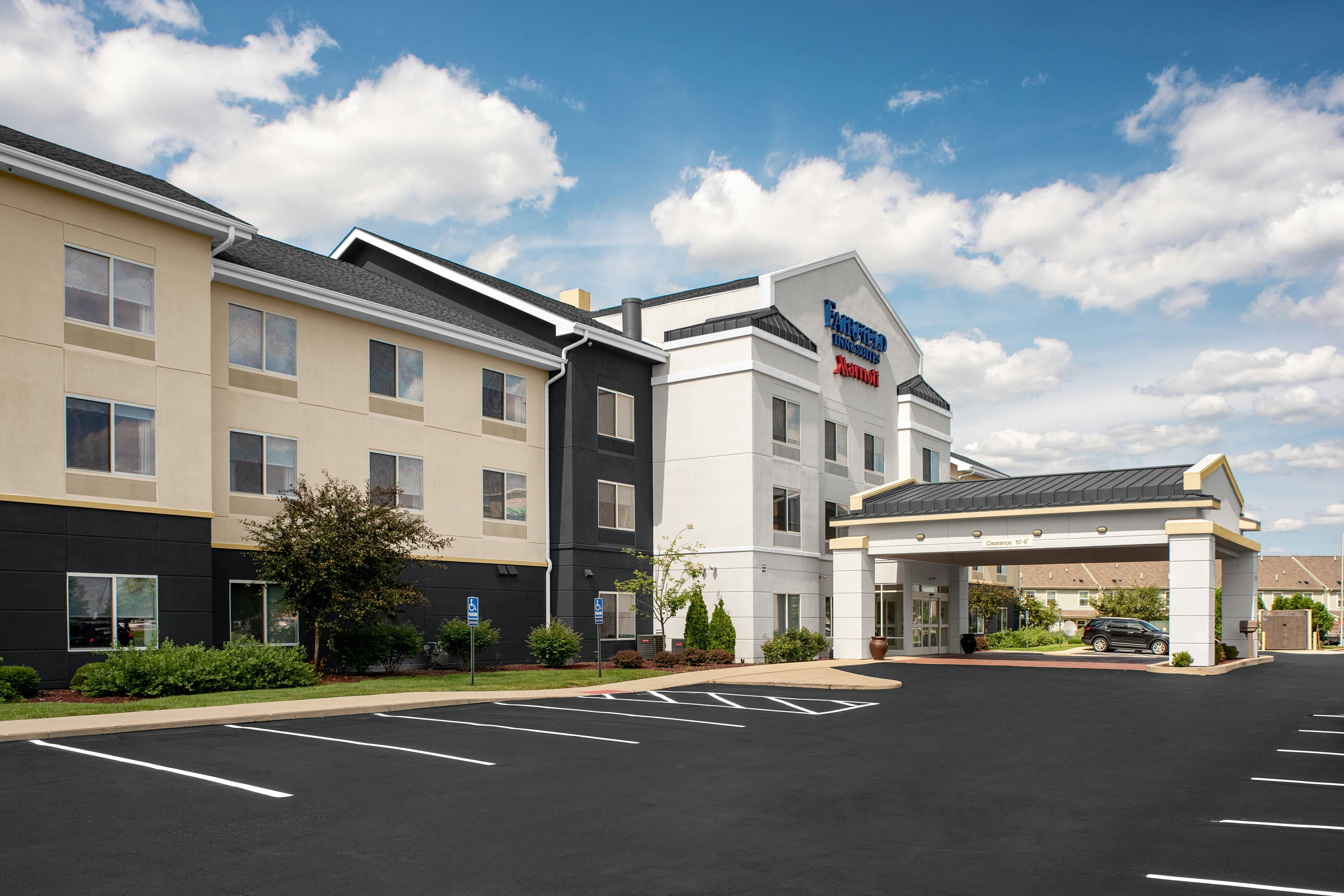 Fairfield Inn And Suites Columbus West 38/40